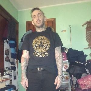 Meet your Posher, Damien